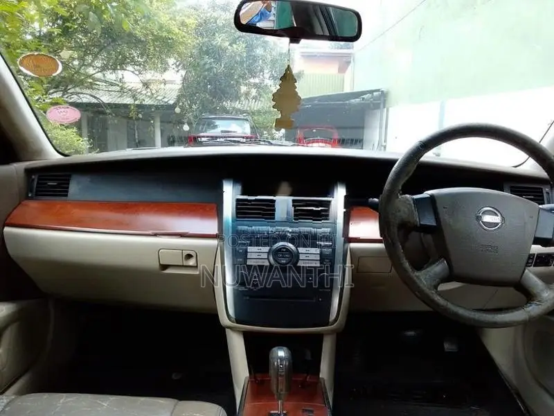 Nissan Cefiro J 230 2004