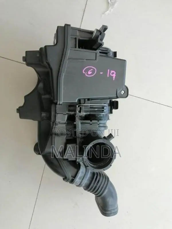 Honda Vezel Air Cleaner - Reconditioned