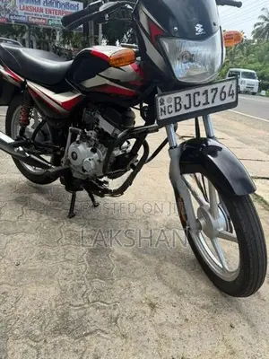 Bajaj CT100 2023