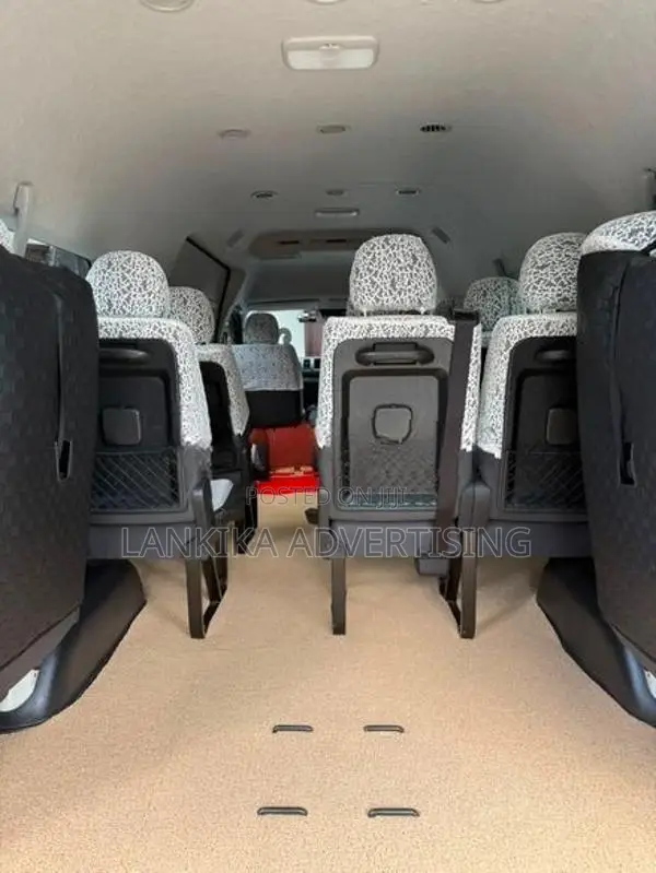 Toyota GDH HIGH ROOF 2023