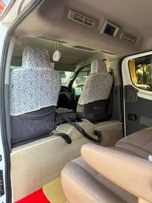 Nissan Caravan E 26 2015