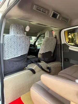 Nissan Caravan E 26 2015