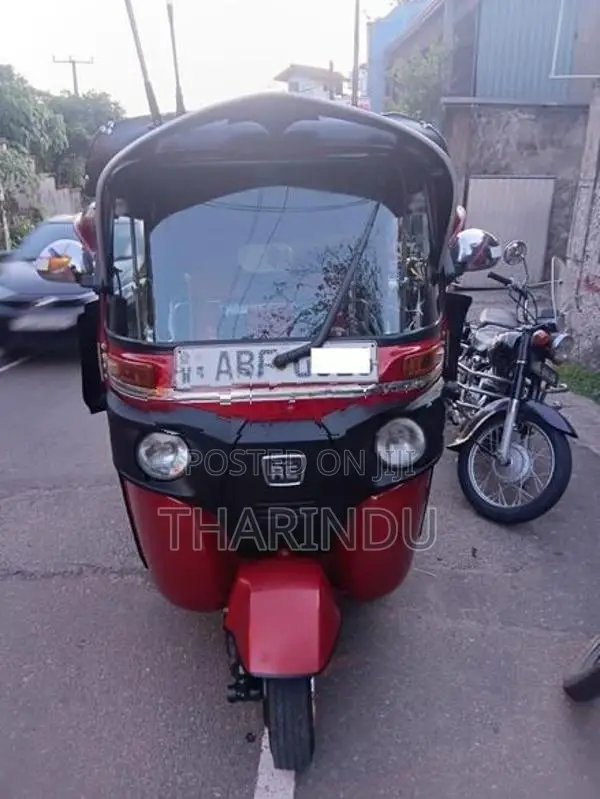 Bajaj RE 4 Stroke 2015