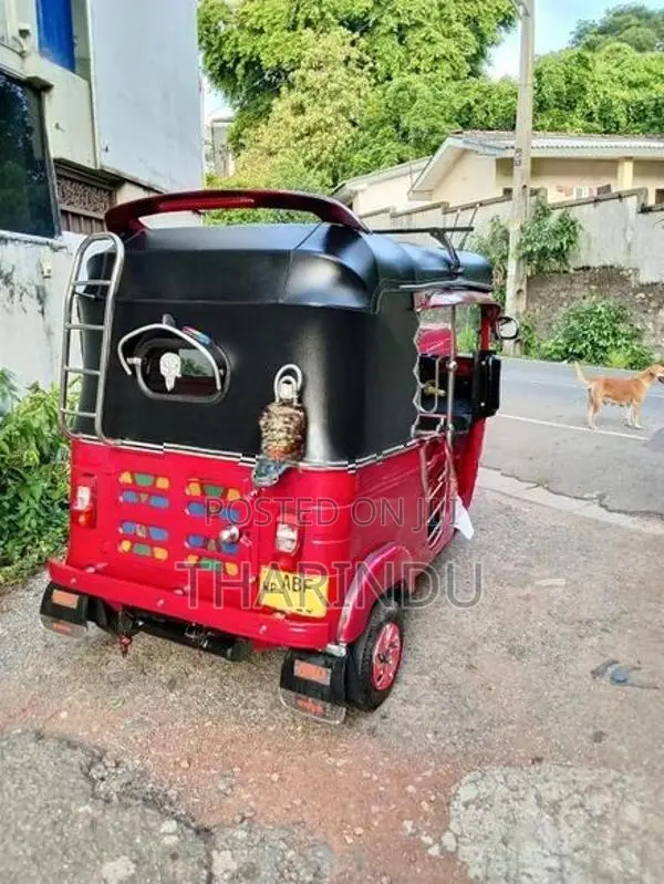 Bajaj RE 4 Stroke 2015