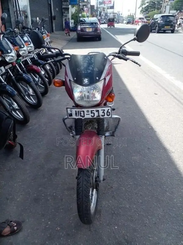 Bajaj CT100 2010