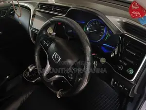 Honda Grace 2016