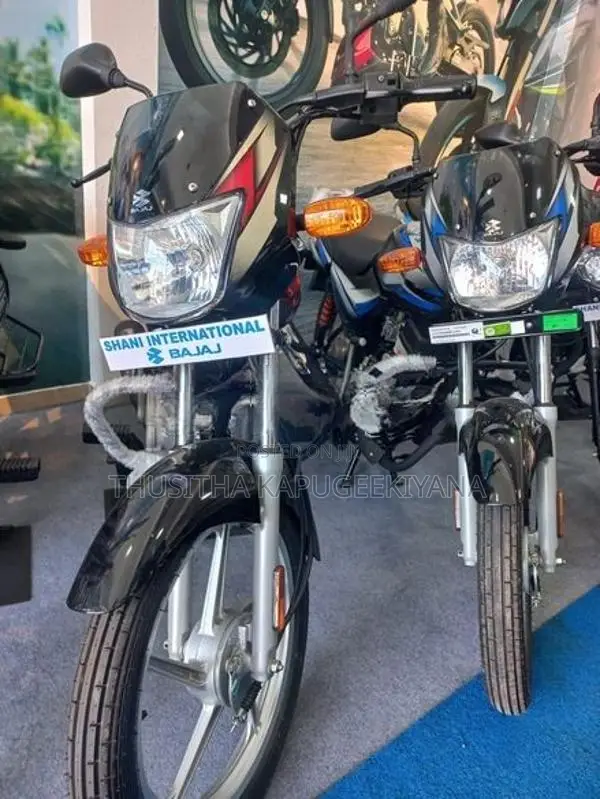 Bajaj CT100 red 100 2026
