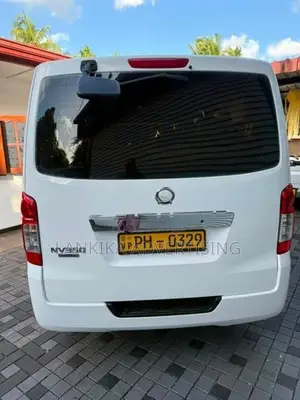 Nissan Caravan E 26 2015