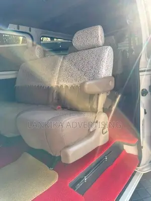 Nissan Caravan E 26 2015