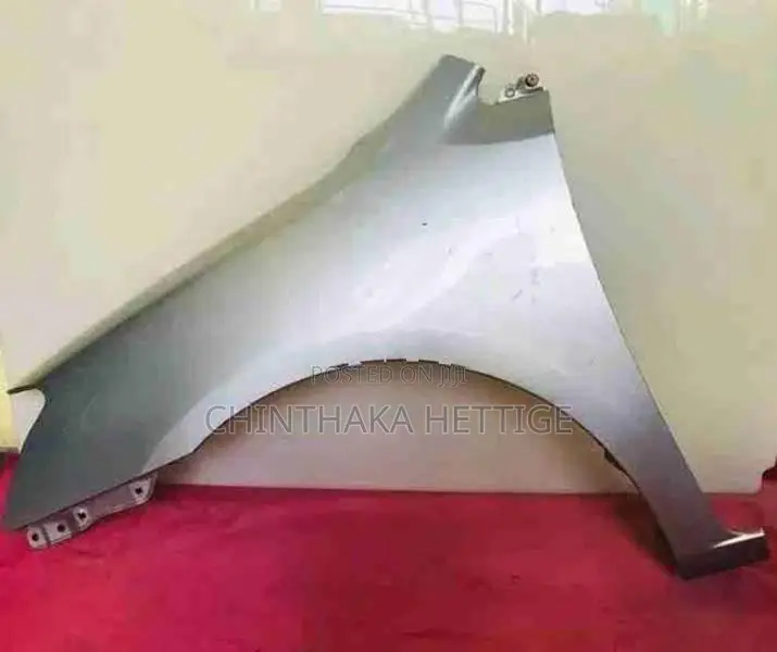 Toyota Premio 260 Fender