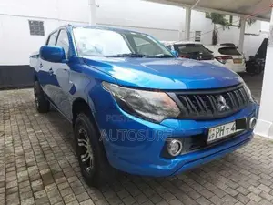 Mitsubishi L200 2016