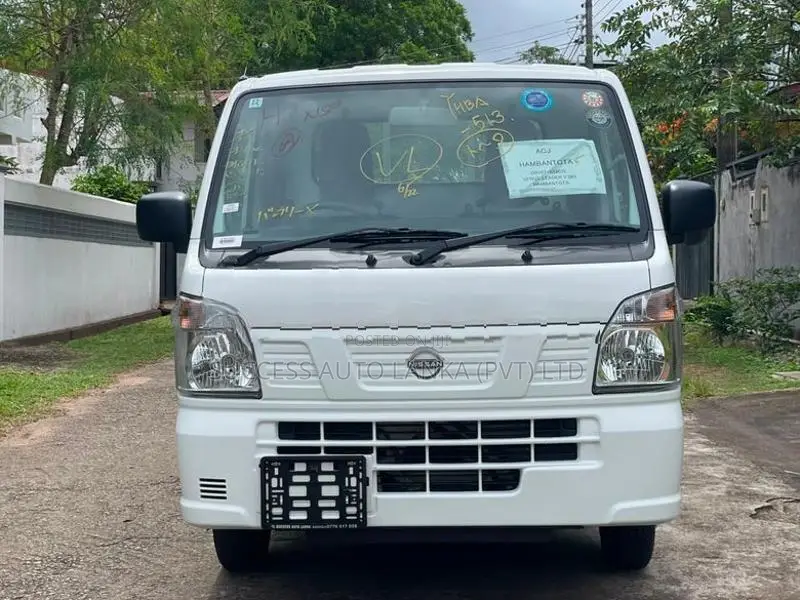 Nissan Clipper Truck 2025