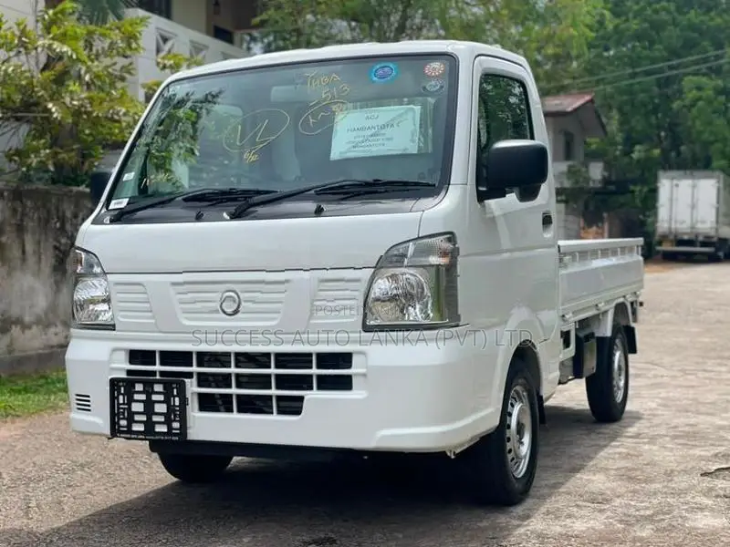 Nissan Clipper Truck 2025
