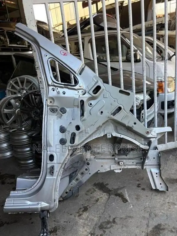 Nissan NV200 Front Side Cuts A Post