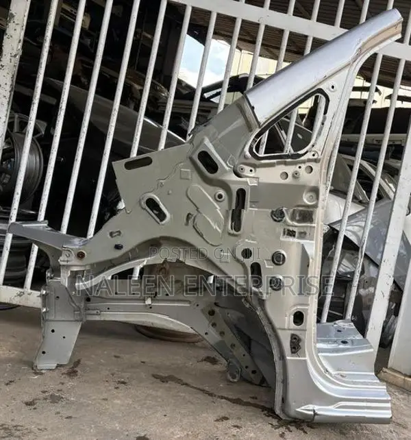 Nissan NV200 Front Side Cuts A Post