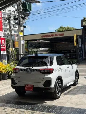 Toyota Raize Z HYBRID BSM 4 WAY 2026