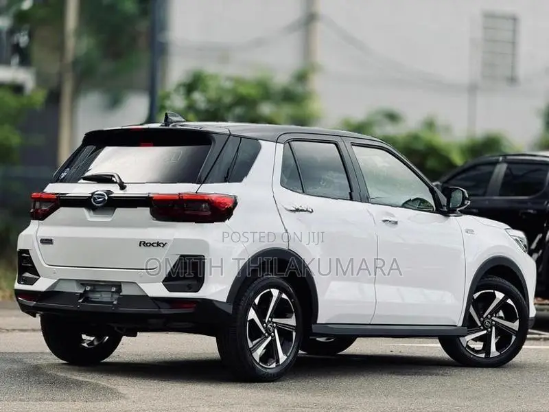 Daihatsu Rocky Premium G 2026