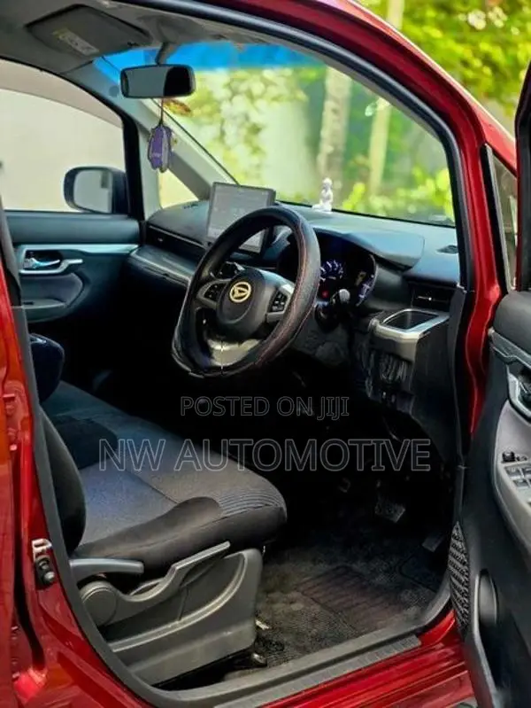 Daihatsu Move Custom G Grade 2018