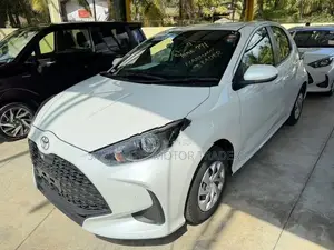 Toyota Yaris X Grade 2024