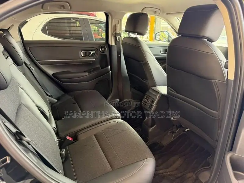 Honda Vezel Z Premium 2025