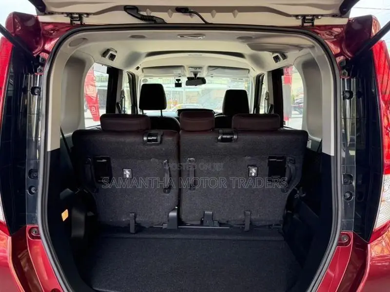 Toyota Roomy X Grade 2023