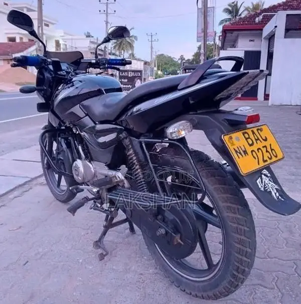Bajaj Pulsar 150 2018