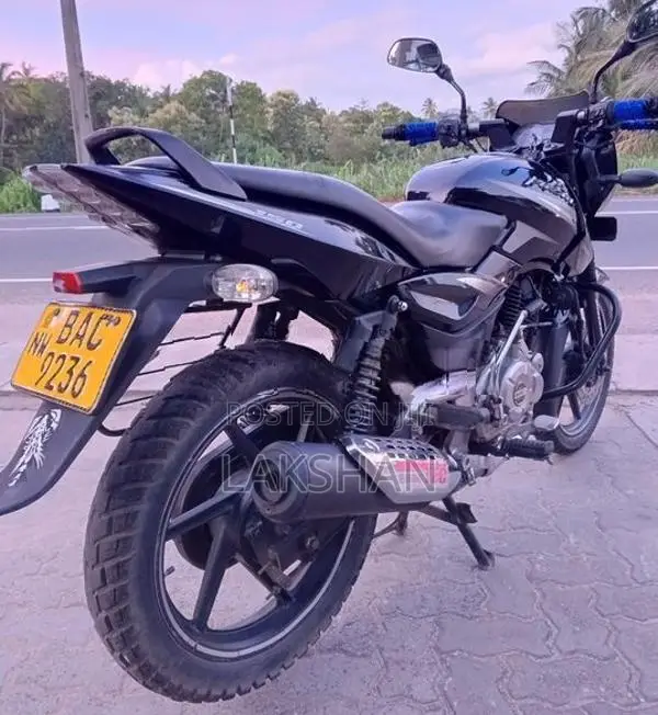 Bajaj Pulsar 150 2018