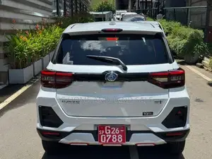 Toyota Raize Z Hybrid auto (p) 2025