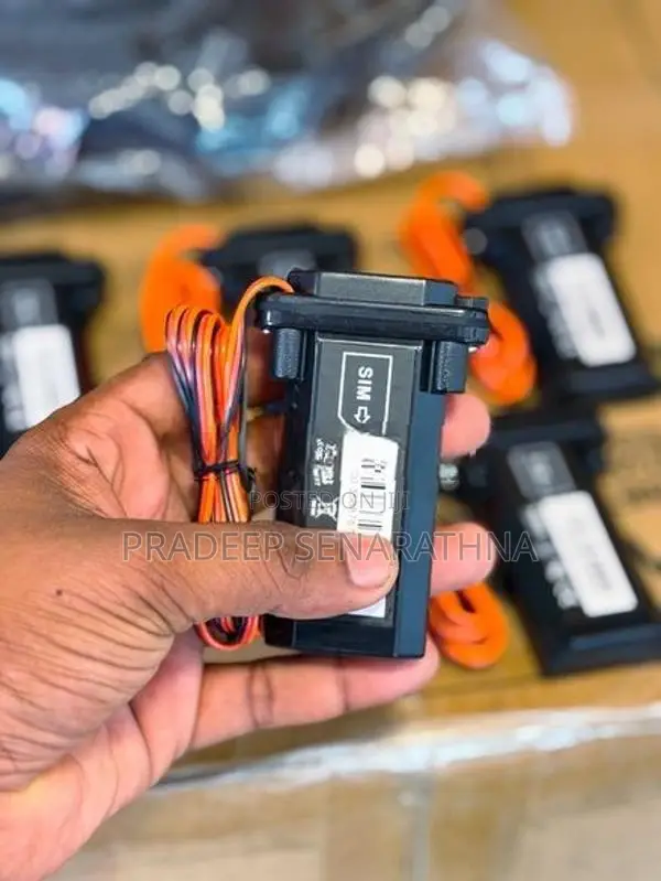 Vehicle GPS Tracker