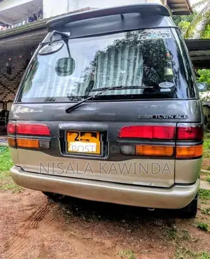 Toyota Townace Lotto Cr27 1992