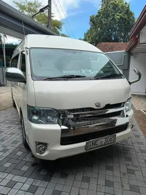 Toyota KDH HIGH ROOF 223 2015