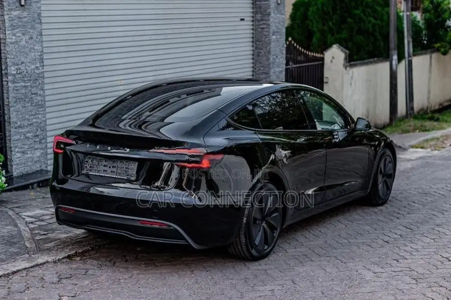 Tesla Model 3 Highlander 2024