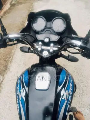Bajaj Discover 2011