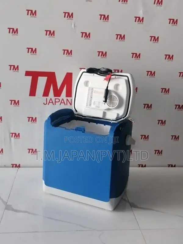 Terzo Cool Box Brand New