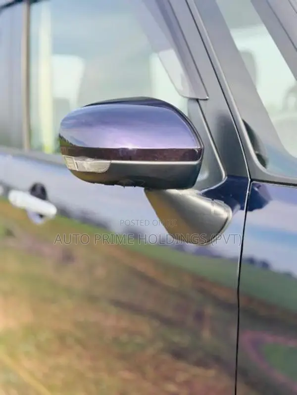 Toyota Roomy G Custom 2025
