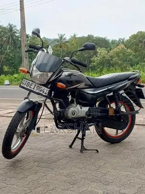 Bajaj Platina 100 2016