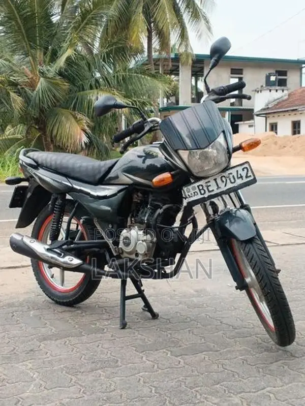 Bajaj Platina 100 2016