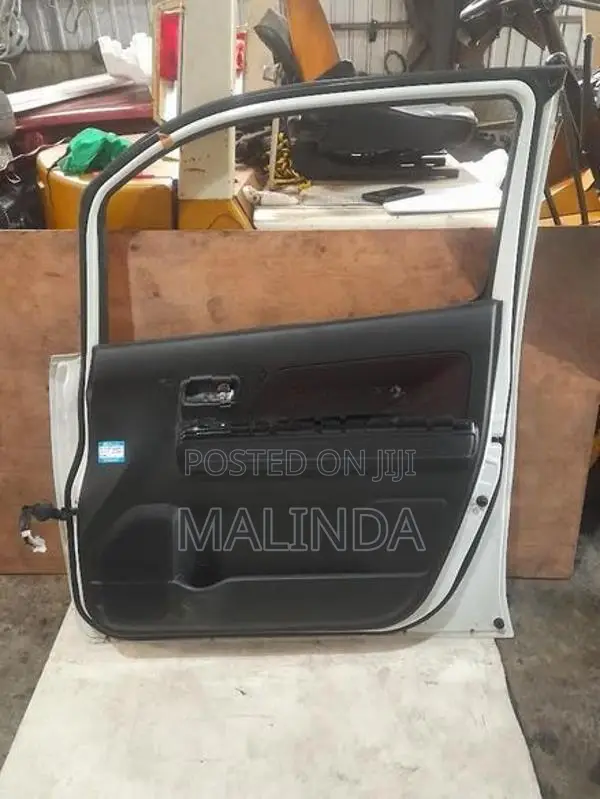 Suzuki Wagon R 55S Stingray RH Front Door Complete - Reconditioned