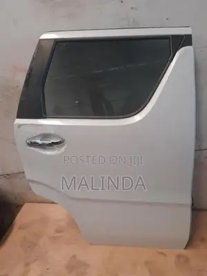 Suzuki Wagon R 55S Stingray RH Rear Door Complete - Reconditioned