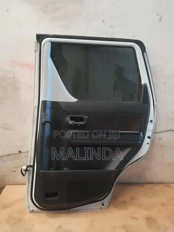 Suzuki Wagon R 55S Stingray RH Rear Door Complete - Reconditioned