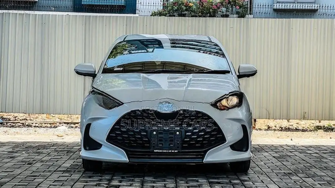 Toyota Yaris X Safety 4 Way 2024