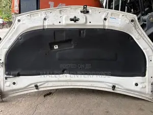 Toyota Prius 30 Bonnet Insulator