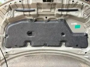 Nissan Tiida Bonnet Insulator