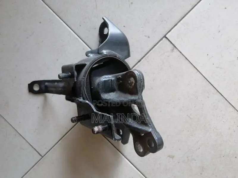 Suzuki Wagon R 44S Engine Mount (Jel Mount) - Reconditioned