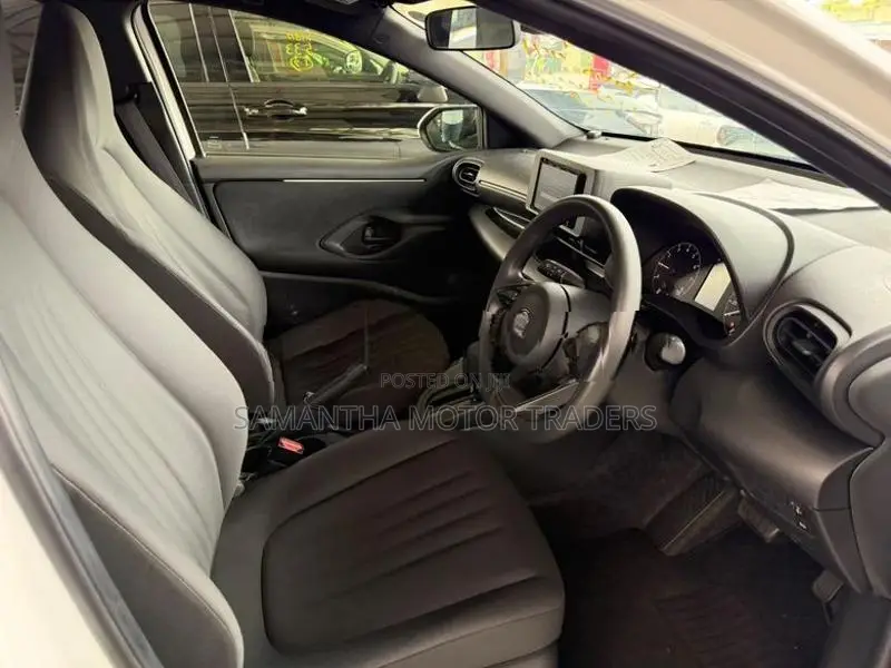 Toyota Yaris X Grade 2024