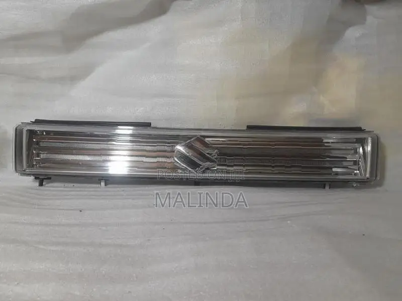 Suzuki Wagon R 44S Stingray Light Shell (Gold) - Reconditioned