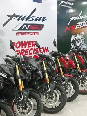 Bajaj Pulsar N160 Premium 2026