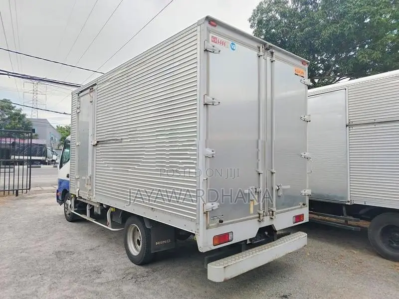 Hino Dutro DUNU 14.5 FT UNREGIS 2019