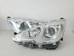 toyota aqua headlight