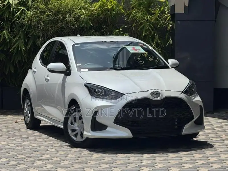 Toyota Yaris X Limited 2025